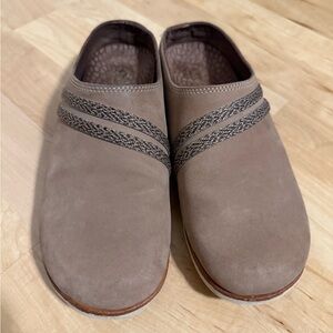 Chaco Harper Casual Clog Slides Womens Size 9 EUR 40 Caribou Brown Leather Wool